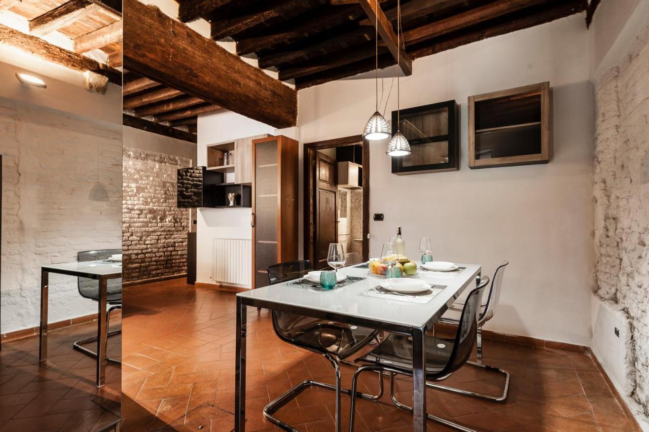 Hostly - Garden House Near The Tower - Historical House With Private Garden Lägenhet Pisa Exteriör bild